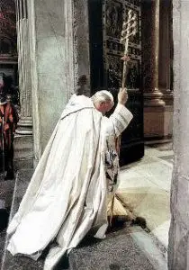 el papa con la cruz 6